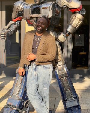 Brian Tyree Henry Instagram - My first fan screening with the #TransformersOne fam. You get us together and fun will most likely be had.

#transformers #megatron #bumblebee #optimusprime