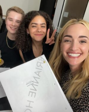 Brianne Howey Instagram - Let the games begin! 🍑🍑🍑 season 3 LETS GO #ginnyandgeorgia
