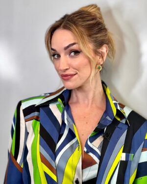 Brianne Howey Instagram - a pucci moment 💚💙 @accesshollywood