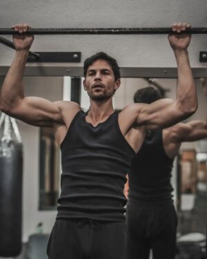 Brice Martinet Instagram - There is no favorable wind for those who do not know where they are going...
And i already know my destination!

Photography : @riccardo_lucietti
#fitness #model #passion #love #sport #focus #h1accademy