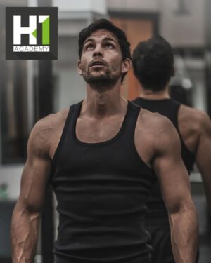 Brice Martinet Instagram - There is no favorable wind for those who do not know where they are going...
And i already know my destination!

Photography : @riccardo_lucietti
#fitness #model #passion #love #sport #focus #h1accademy