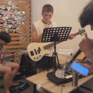 Bright Norraphat Vilaiphan Instagram - Random man