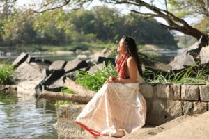 Brinda Acharya Instagram - 1 year to this and what a beautiful journey it’s been since then❤️ The abundant love has truly been special and will be in my heart forever. 

Thank you @shashank_dir sir for Shivani. @darling_krishnaa sir @milananagaraj @dr.bhushana this would not have been this special without you in it✨