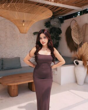 Brisia Jodie Instagram - Bali❌
Jogja✅ 
Seru bgtt disini yaampun bersih dingin wangi ga ada serangga, air bagus pelayanan bagus yaampun. daripada berbuat dosa membunuh semut2 villa mending stay disini no semut. Ada kode promo nih! pake “JODIECANTIK” lgsg diskon. Buruan harus cobain kesiniii! @bohemianjogjavillas 

📸: @erfatahm