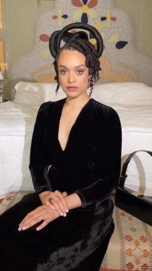 Britne Oldford Instagram - Had SO much fun today with the lovely @bbritneoldfordd as you can see for the @britishfilminstitute UK screening of @deadringers @primevideo 

Hair @heatherdapaah 
Makeup @carollopezreid 
@carolhayesmanagement 
@primevideo 

#hairandmakeup #hairartist #texturedhairspecialist #texturedhair #afrohair #protectivehairstyles