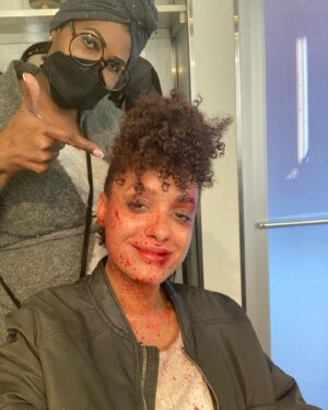 Britne Oldford Instagram - A show within the show moment for ya. @deadringers #bts from when we filmed the scenes for Genevieve’s show, Rabid. @sabanastyles giving us life with this faux hawk install 🙌🏼🙌🏼🙌🏼