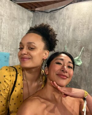 Britne Oldford Instagram - A little @springbreakartshow moment 🌞
@ayudasto @clurator thank you for the most beautiful earrings I now own ✨
Tagged peeps in photos @jiwon_rhie @ryanmccannart @alonsaguevara @melodieprov 
Three other artists I adored were @ericdiehlpaintings @nathaniel_meyer and @daienychin