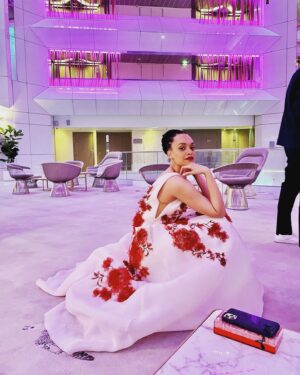 Britne Oldford Instagram - @deadringers Is finally here for your streaming delight!! And with that, the last press look. Wearing @marchesafashion has always been a dream of mine. Wearing couture also. I’m still pinching myself that I got to wear this dress, work on this show, get to know such wonderful people involved. Okay, I’m gonna go enjoy this moment now. Bye bye 👋🏼 
Styling @andrewgelwicks 
Dress @marchesafashion 
Heel @stuartweitzman 
Jewelry @nicolerosejewelry 
Hair @stephanedelahaye 
Makeup @justinelancellemakeup