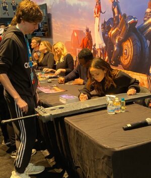 Britt Baron Instagram - Is this real life??? After spending countless hours alone in a recording booth, getting the chance to spend the weekend with the cast, @squareenix family, and the FANS was so rewarding! I loved every second of voicing Tifa and the @finalfantasyvii fan base has been so welcoming, it was such a joy getting to meet some of you at #paxeast Can’t wait for April 10th!!!!
#ffviiremake #Paxeast #paxeast2020 #finalfantasyviiremake