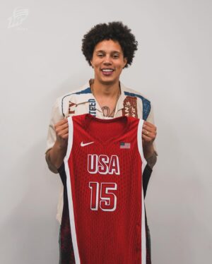 Brittney Griner Instagram - When you see GRINER 15… just know it’s time to handle business for a third time 🥇🥇🥇… PARIS BOUND bby!!!!