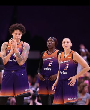 Brittney Griner Instagram - Sit back, lemme teach you a lesson 😮‍💨