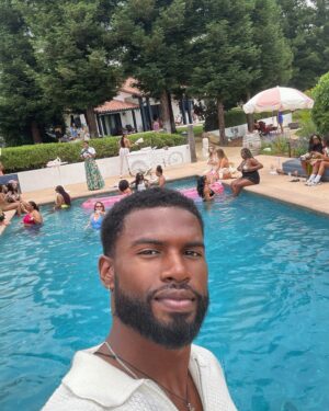 Broderick Hunter Instagram - A Gift from God 💐

Heaven is here, so are we.
Perfect by design as far as my eye can see. 
Awaken in divine time,
As your late and early rise is aligned.
Reflect on the ways by the waves,
As the ocean mirrors our sky.
You tether where love is true,
God is beauty in the image of you. 
In all realms, you are the universal muse. 

 💐

May I Express

I predicted a moment like this to exist,
Before I did, a shadow casted, 
Over my eye, an aura would emit.
As Nature’s nectar drips from her lips.
I lift my head under her tree of life, 
I turn my body, she tuned my mind,
For my time, she gifts me hindsight. 
I shared my soul, as she poured us wine.
In her garden at peace,
Here I can see where Fibonacci speaks,
She is a flower for life.
I offer my flesh for her seeds.
To sip in bliss,
Under the generational lucky tree. 

TRUST IS KEY
I quiet my voice.
By choice,
For I know the plans I have yet to see

Thank you @luckygirlrose for having me 🥂