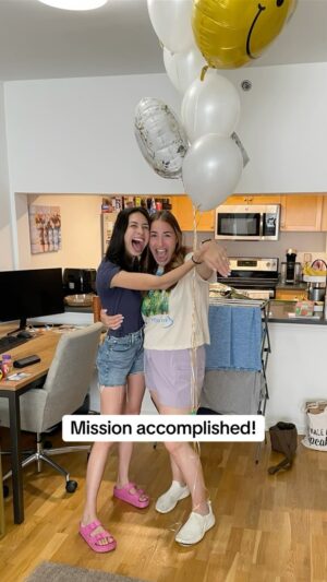 Brooke Alexx Instagram - Halle’s engaged!! (Yes, the one from “Couch Kids”) 💍🥹
.
#engaged #engagement #bestfriend #highschoolfriends #surprise #singersongwriter #ontour
