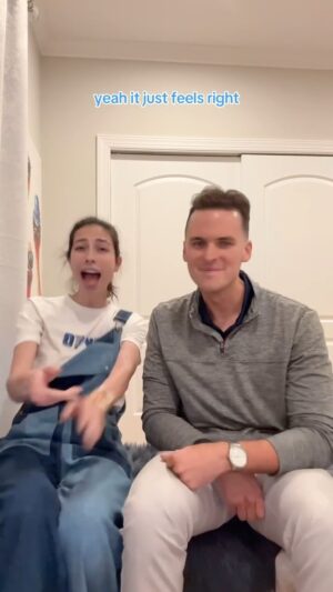 Brooke Alexx Instagram - Think he’ll say yes? 🧐 
.
#reaction #reactionvideo #singersongwriter #songwritersoftiktok #dating #relationships #feminism #late20s