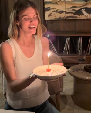 Brooklyn Decker Instagram - Life is so gorgeous I could cry. 

Someone send tampons STAT.