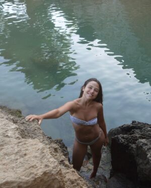 Bruna Carvalho Instagram - Quero só morar no verão