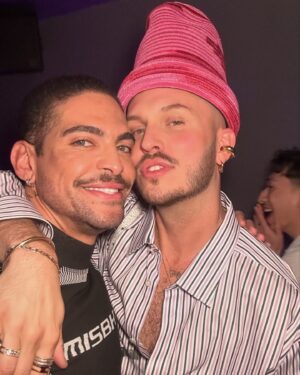 Bruno Carvalho Alcantara Instagram - I want my #avalontv - Season 2 Premiere 

#premiere #lgbtq #queer #losangeles #hollywood #brunoalcantara #worldofwonder