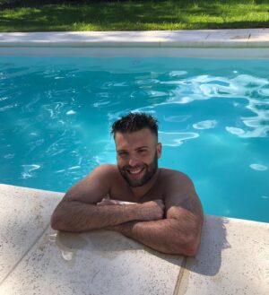 Bruno Heder Instagram - Como empezaron el 2020? 
Cuentenme
#piscininhaamô 😂