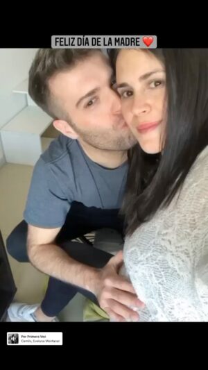 Bruno Heder Instagram - Gracias por el aguante, la fuerza, la paciencia, las madrugadas mal dormidas, y sobretodo por el amor que pones.
Es dificil, es cansador, pero hacemos un super equipo.
Te amo mucho ❤️
Feliz dia a todas las madres