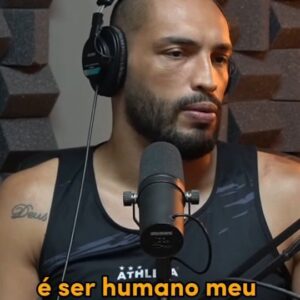 Bruno Silva Instagram - Derrotas são como visitas indesejadas. Não gostamos, mas devemos trata-las com respeito!

Respeite a dor da derrota alheia! Papo de superação com @brunoblindado no YouTube 

Link dos episódios na bio

🔶️ Siga @connect_cast 
🔶️ Siga @connect_cast 
🔶️ Siga @connect_cast 
🔶️ Siga @connect_cast