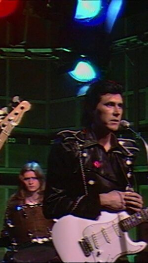 Bryan Ferry Instagram - Roxy Music perform ‘In Every Dreamhome A Heartache’ on The Old Grey Whistle Test, on 3rd April 1973. #roxymusic #dreamhome #heartache #ogwt #onthisday