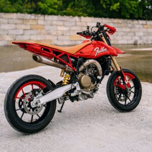 Bryan Fuller Instagram - HYPER MONO 659: World’s First (We Think) Ducati Hypermotard 698 Mono custom — by @fullermoto / @fullermotoshop! 

The first Hypermotard Mono to arrive in Georgia landed in the hands of none other than @fullermoto, who wasted no time in customizing it. 

“I just love taking what I feel the engineers and designers would have wanted the finished product to be and following through. It really is a beautiful meeting of modern running, electronics, and some old world custom to make it nasty!”

With builder thanks to @mountainmotorsports_ (dealer), @jmacsshack (upholsterer), in-house fabricators @delorean_kid and @thatalfaguy, and our friend @chastinbrand for the pinstriping and hand-lettering. 

Photos: @drewperlmutter. Full build story and gallery today on BikeBound.com! ⚡️Link in Bio⚡️