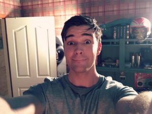 Burkely Duffield Instagram - Only 10 DAYS away from the Season 2 premiere and it’s getting hard to contain all my excitement!! #😊 #PUMPED #backinHoldensbedroom #btsseason2 #countdowncontinues 
01.18.18