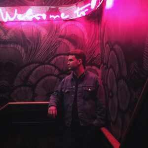 Burkely Duffield Instagram - Casual lean.
#neonlights #pinkcity #saturdaynightinthecity #➿