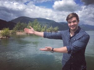 Burkely Duffield Instagram - Hey look, I found some nature on the weekend 👆 #weekendadventuring #neature #⛰