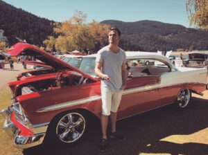 Burkely Duffield Instagram - 🚗
#actingcasual #unfortunatelynotmycar #vintagecarshow2017