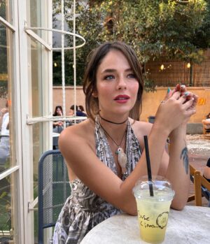 Buse Meral Instagram - 