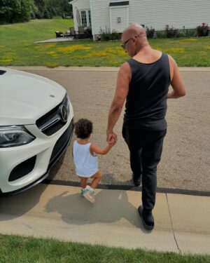 CJ McCollum Instagram - Home ❤️