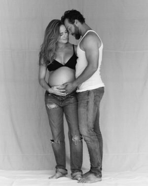 Caity Lotz Instagram - To my baby daddy on his 40th birthday…How lucky and PROUD I am to be your wife. Every day I am blown away by your kindness, strength, talent, and emotional depth. I’ve never encountered a soul that loves as hard and generously as you do, and it fills me with light. You, and this family we are creating together, are my most precious blessing and my life’s greatest adventure. Happy Birthday babe. This year is one for the history books 🩷 @iamkyleschmid

Photography by @trickyrickyt