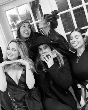 Caity Lotz Instagram - And that’s a wrap on 2022. Happy new year my loves!