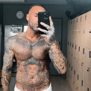 Calum Best Instagram - Train, steam , ice bath recovery = keep my sanity