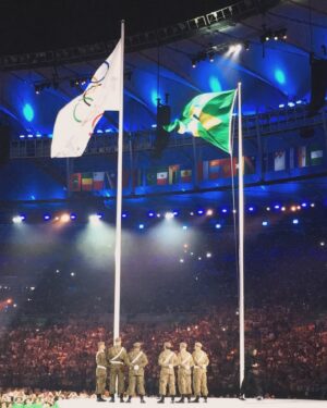 Camilla Belle Instagram - Throwing it back to my unforgettable Summer Olympics experience in Rio!!! Cannot wait for the games to starts tomorrow !!! 🚴⛹️⛹️‍♀️🏋️‍♀️🏋️🚴‍♂️🏌️‍♀️🏌️‍♂️🏊🏊‍♀️🏊‍♂️🏄🏄‍♀️🏄‍♂️🚵‍♂️🏇🎉