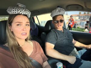 Camilla Luddington Instagram - Today on set.. #jolink needed ice bags on their heads between takes… 🥵🥵 HAPPY SEASON 21!!!!!!!! @greysabc @realcarmack