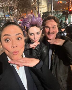 Camille Guaty Instagram - Some #bts shenanigans, from Harold and the purple crayon 

#setlife #haroldandthepurplecrayon #bts