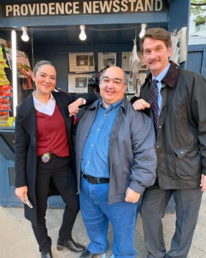 Camille Guaty Instagram - Some #bts shenanigans, from Harold and the purple crayon 

#setlife #haroldandthepurplecrayon #bts