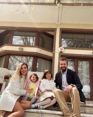 Cantuğ Turay Instagram - Ailenizle,sevdiklerinizle birlikte mutlu bayramlar. Bu bayram sağlık,huzur,bereket getirsin hepimize😇😍🧿