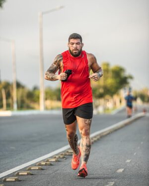 Carlos Felipe Instagram - 🌅 Desafiando Meus Próprios Limites 💪

Cada corrida é uma nova oportunidade de superação. Com a Field Company ao meu lado, sei que tenho o conforto e a performance que preciso para ir além. Porque cada detalhe importa quando o foco é alcançar o próximo nível.

Vamos juntos nessa jornada de evolução constante!

#FieldCompany #MeuEsforçoMinhaSuperação #RunningLife #RumoAoTopo #PerformanceMáxima