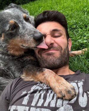 Carlos Ferro Instagram - 🥰.
