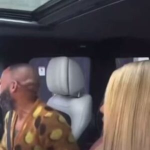 Carlos King Instagram - Road trippin’ with @neneleakes 😂