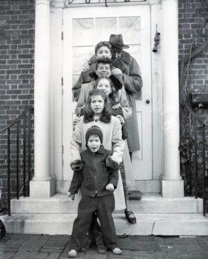 Carly Simon Instagram - My daddy….. Oh, how I miss you.