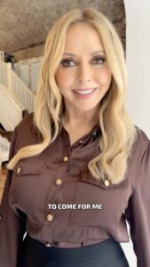 Actress Carol Vorderman HD Instagram Photos and Wallpapers August 2024