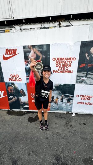 Carol Wang Instagram - Corrida da Nike 15km 🏃🏻‍♀️🧡 
.
.
#corrida #nikerun #corridaderua