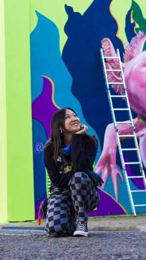 Carol Wang Instagram - Arte x Inspiração 🎨 
.
.
#art #painting #mural #giraffe #axolotl #pinguin #graffiti