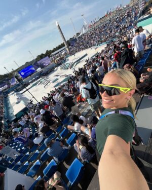 Caroline Buchanan Instagram - Paris 2024 Olympic Games 🇦🇺❤️‍🔥🎤

#paris2024 #paris #australia #olympicgames #olympics #channel9 #wwos 
@channel9