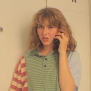 Caroline Grossman Instagram - Customer service ammiright? #sketchcomedy #veryfunny #ijustwanttobefamous