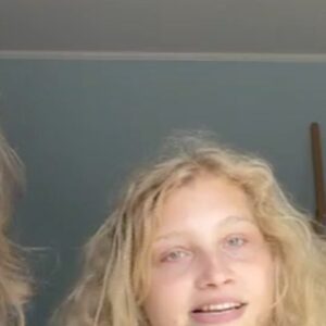 Caroline Grossman Instagram - This is my sister. Any questions?